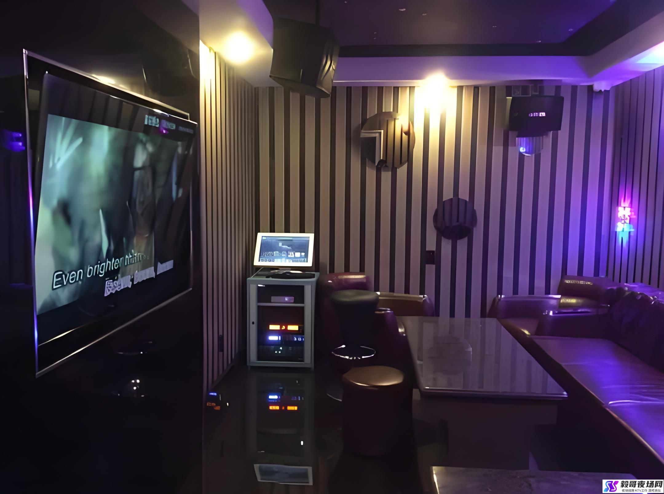 郑州夜店蹦迪指南：热门场所推荐与夜生活体验